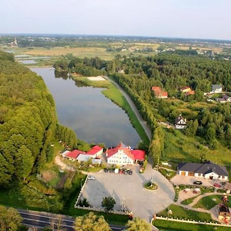 Restauracja & Hotel "Zloty Karpik" Kosow  Exterior foto